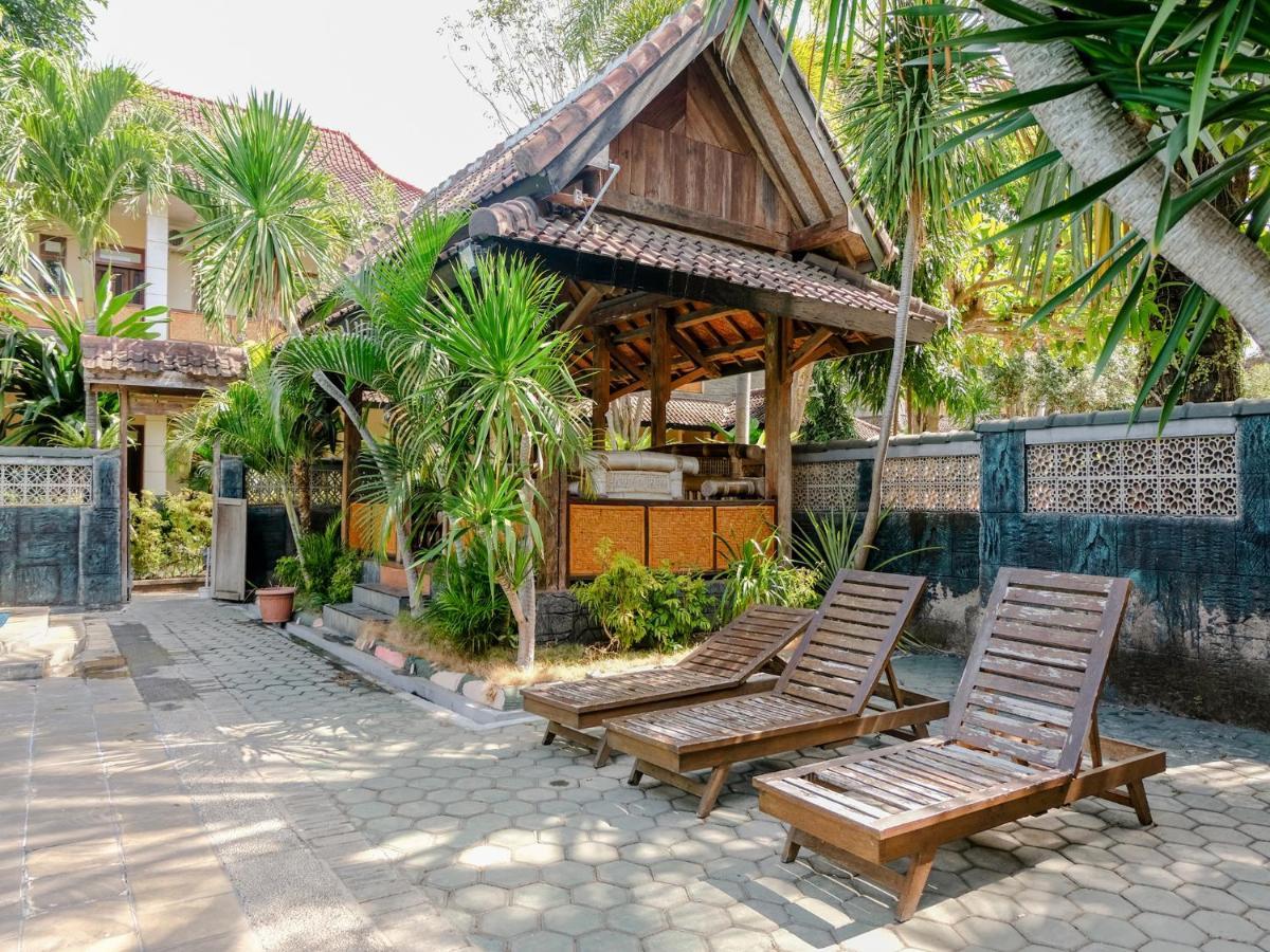 Hotel Mahkota Plengkung Banyuwangi  Exterior foto