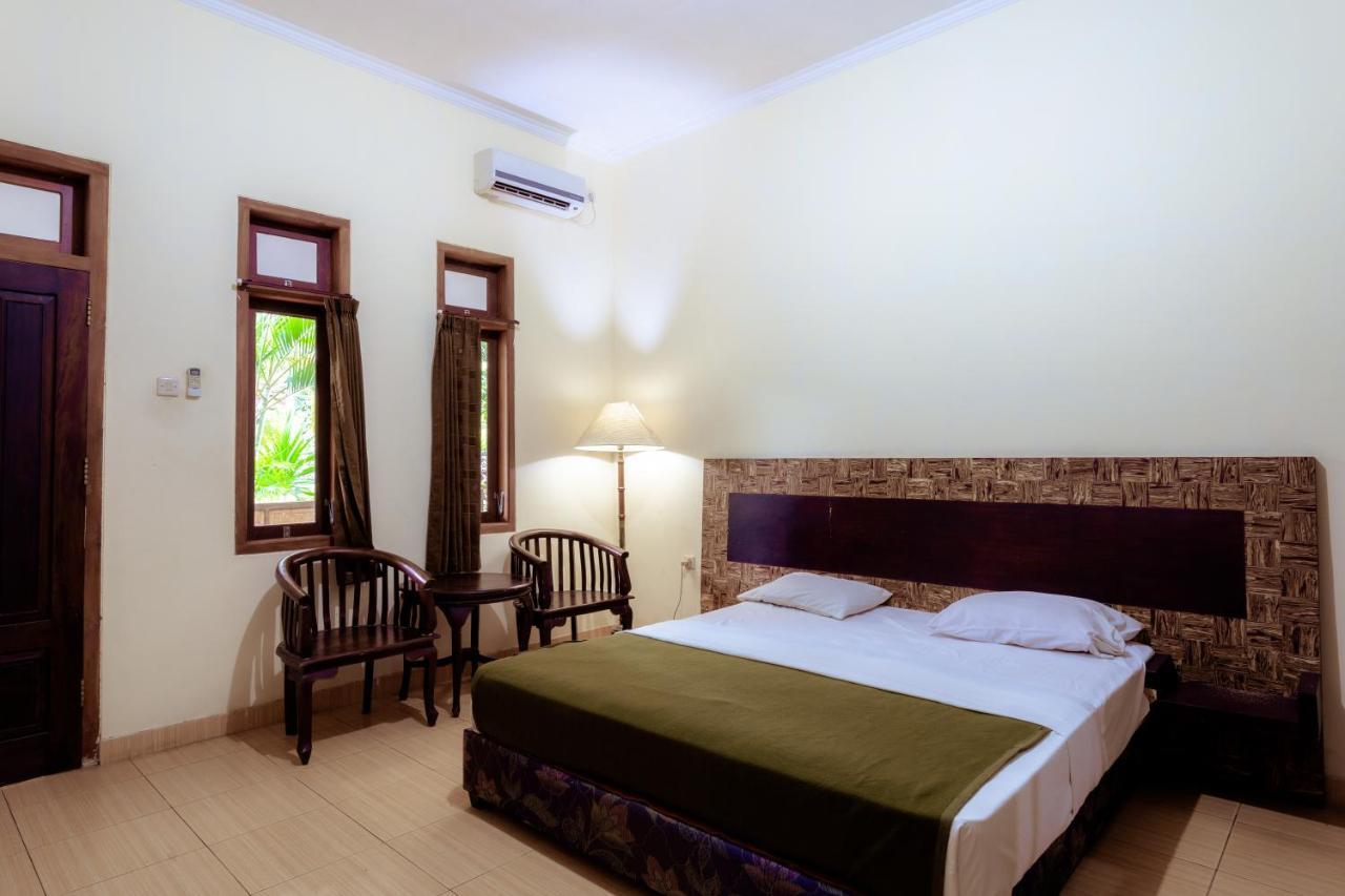 Hotel Mahkota Plengkung Banyuwangi  Exterior foto
