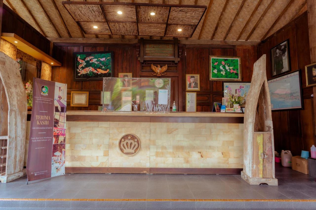 Hotel Mahkota Plengkung Banyuwangi  Exterior foto